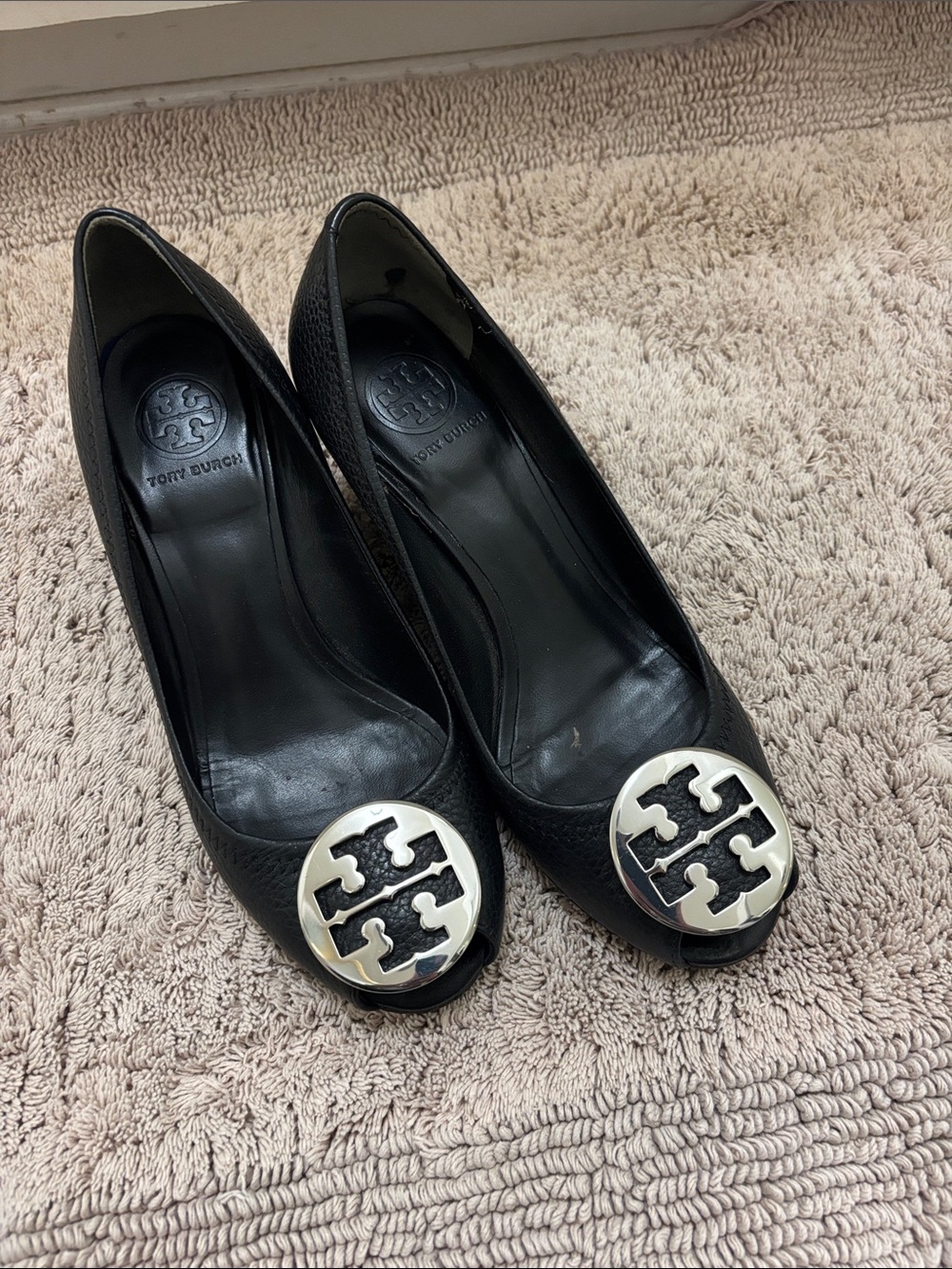 Tory Burch Black Leather Logo Medallion Heels
